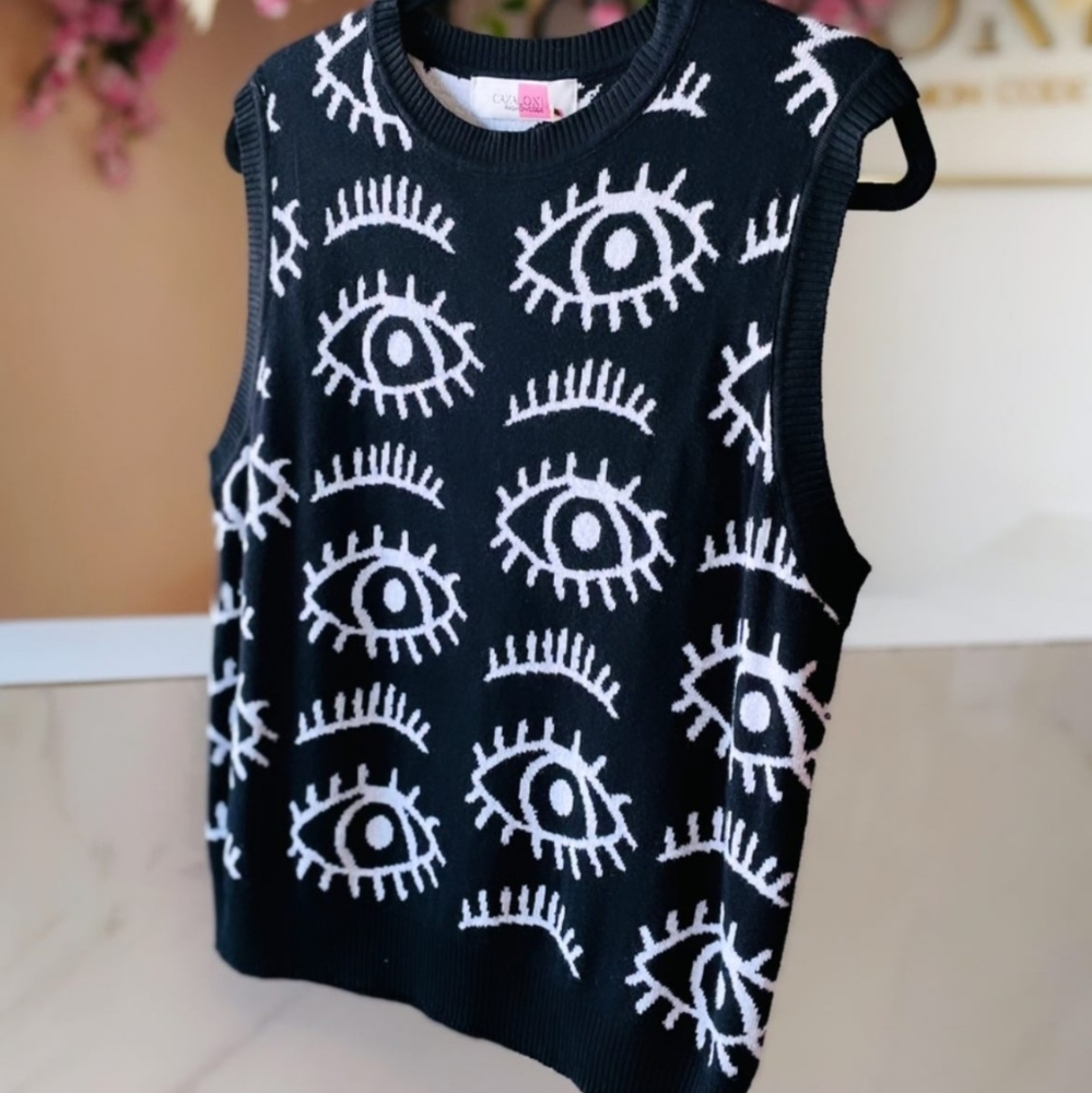 Black knit vest